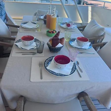 Yacht Laetitia Delta * Fréjus